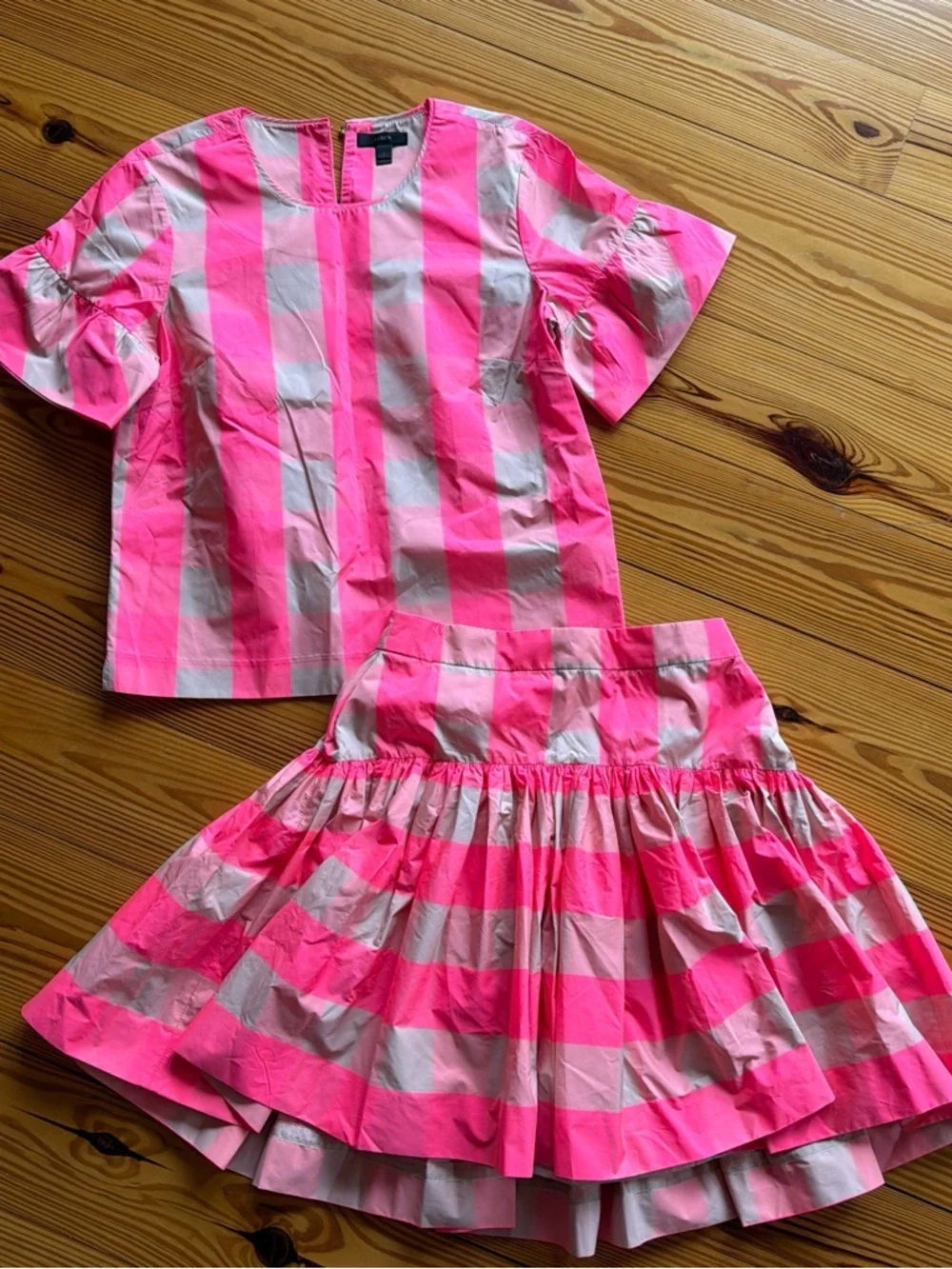 J. Crew Neon Pink & Cream Gingham Dress Set - Picture 1 of 6